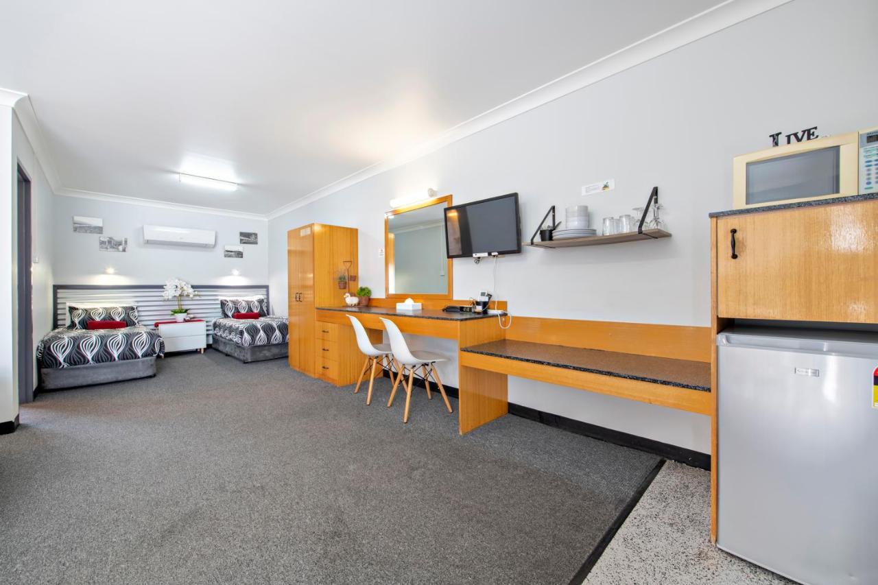 Comfort Inn Shearing Shed Dubbo Exterior photo