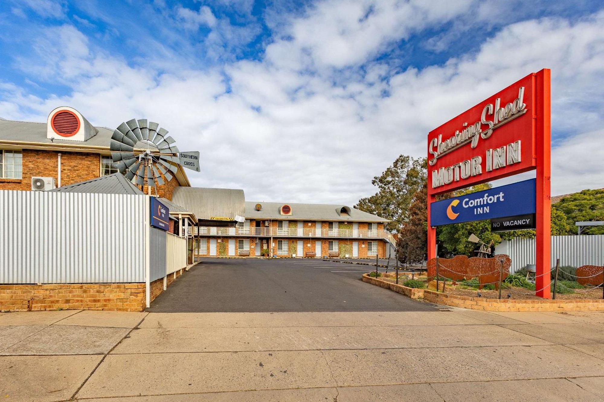 Comfort Inn Shearing Shed Dubbo Exterior photo